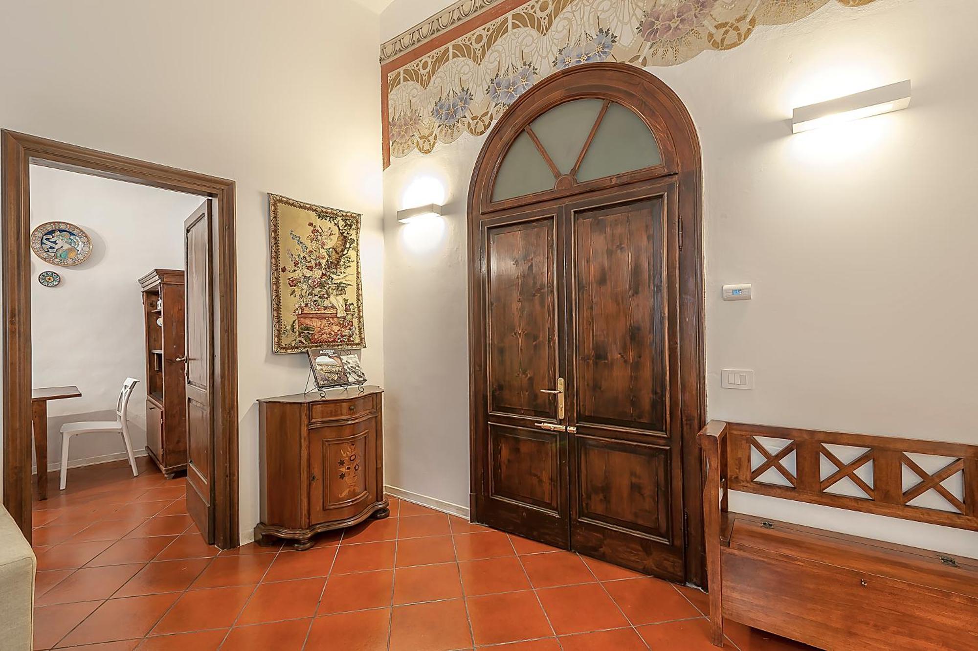 Apartamento La Loggia Di Portica Residenza Storica Nel Centro Di Asís Exterior foto